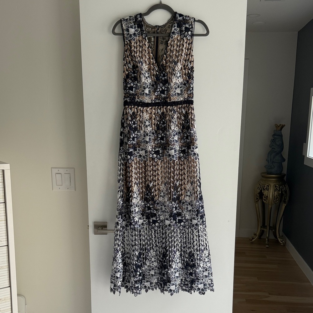 Monique Lhuillier Blue and White Patterned Midi Dress